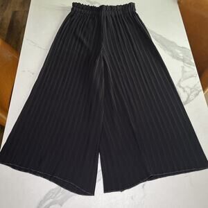 Gramercy 22 Pleated Wide Leg Loose Black Cropped Palazzo Pants Womens Size M